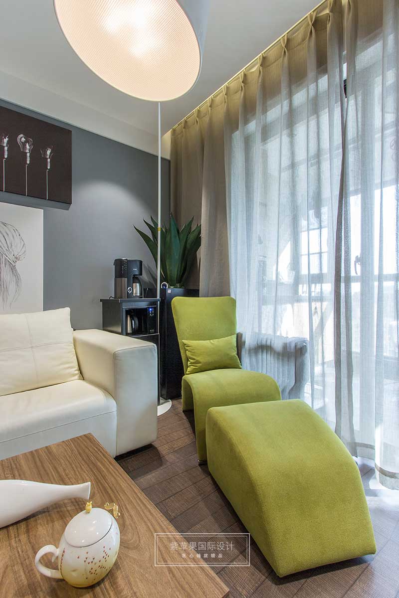 客厅装修实景图