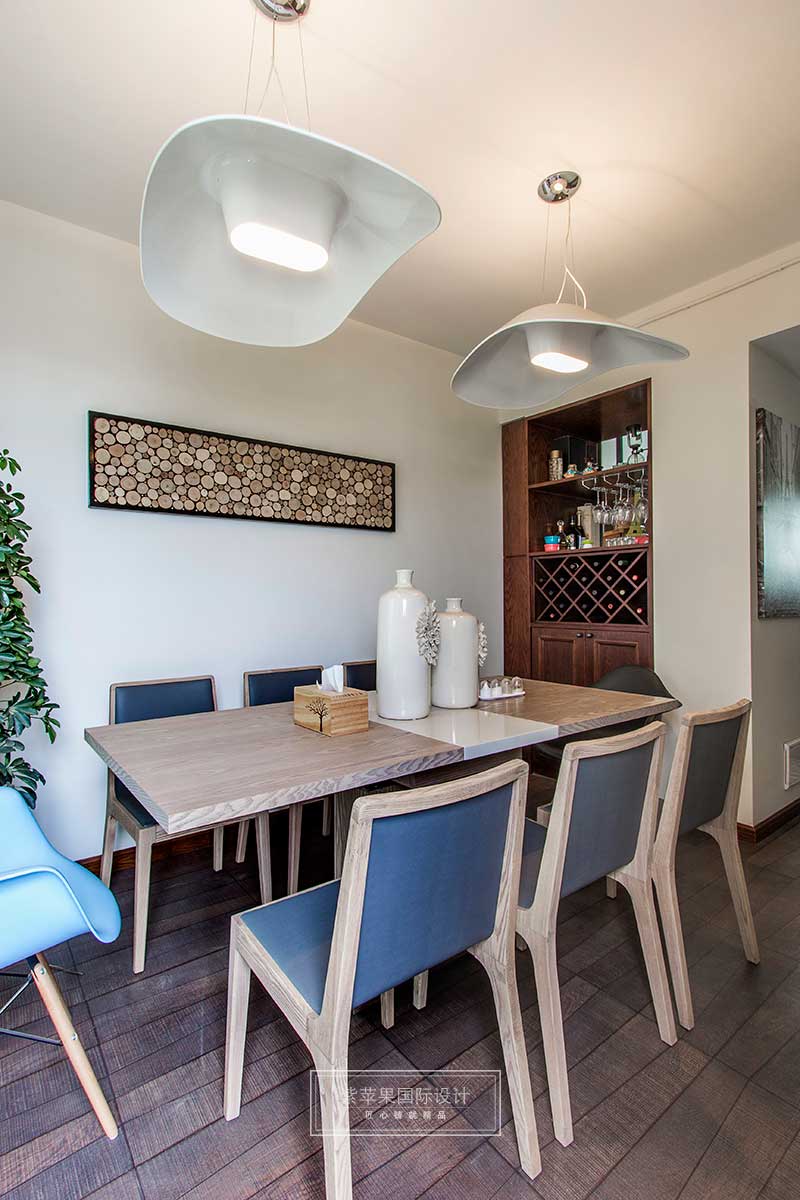 餐厅装修实景图