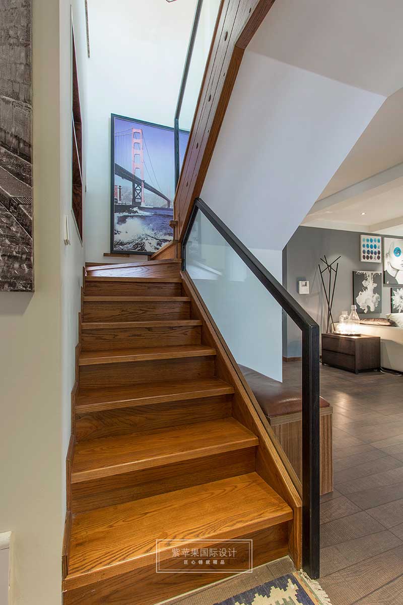 楼梯装修实景图