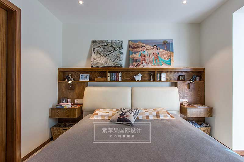 主卧装修实景图