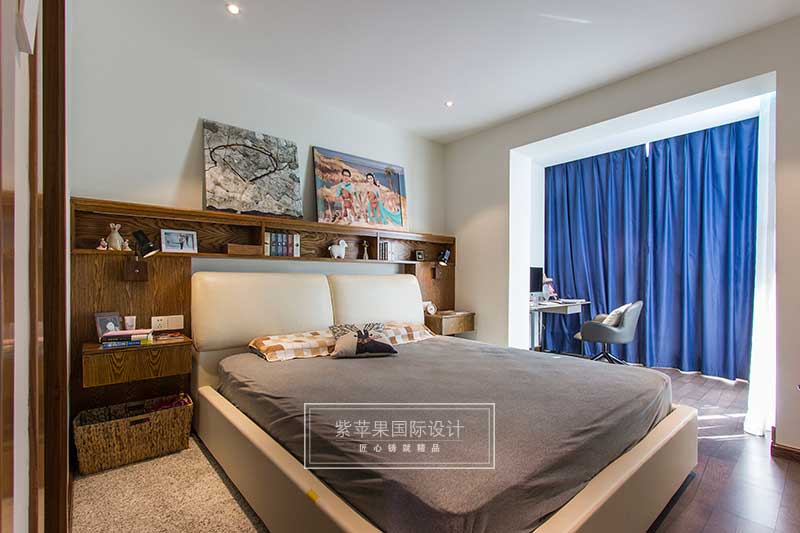 主卧装修实景图