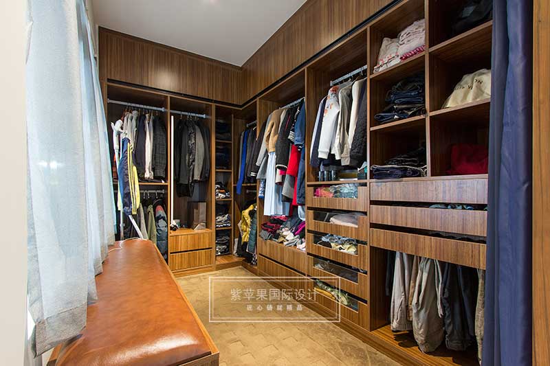 衣帽间装修实景图