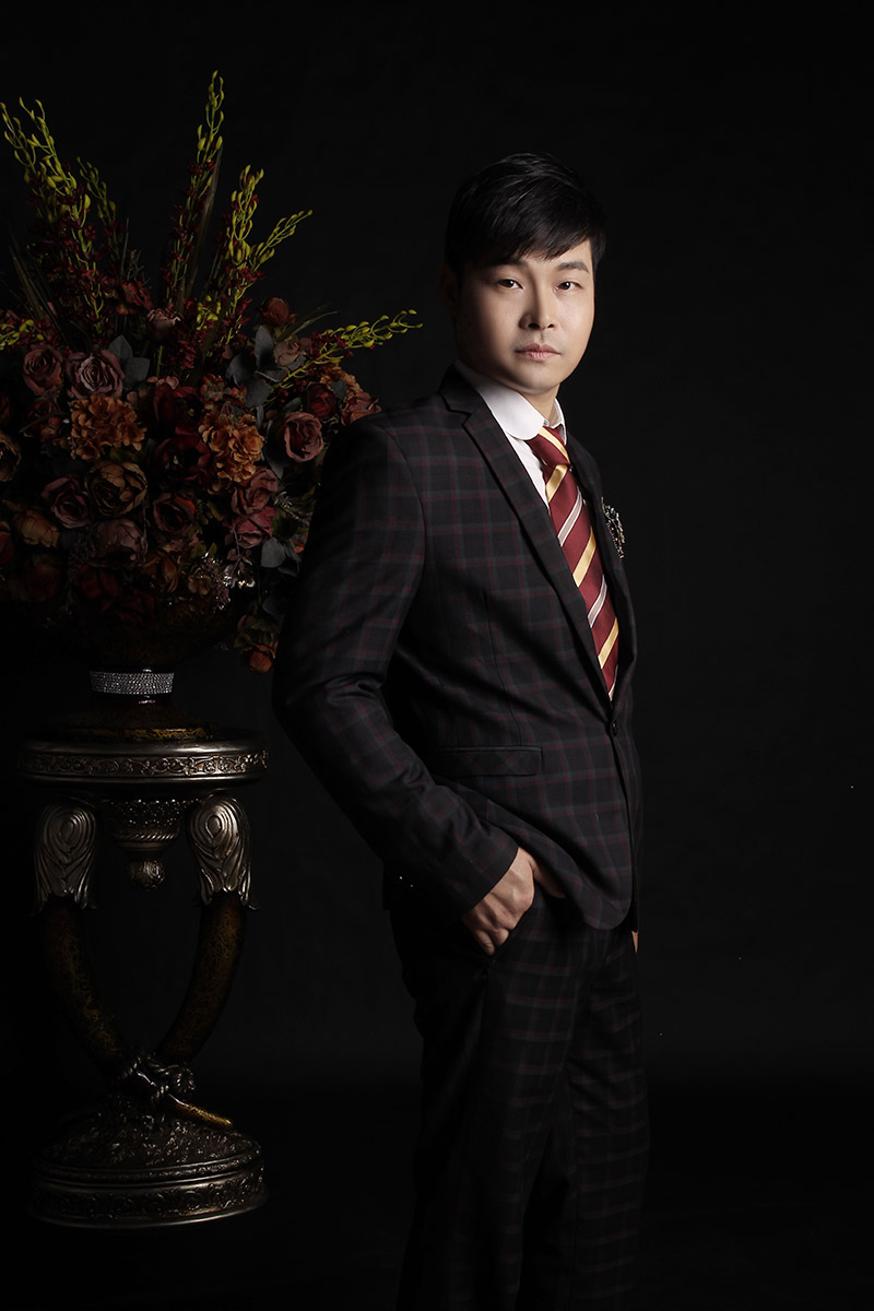 紫苹果设计师 罗永瑞