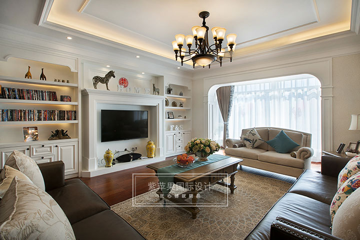 简美客厅电视背景墙