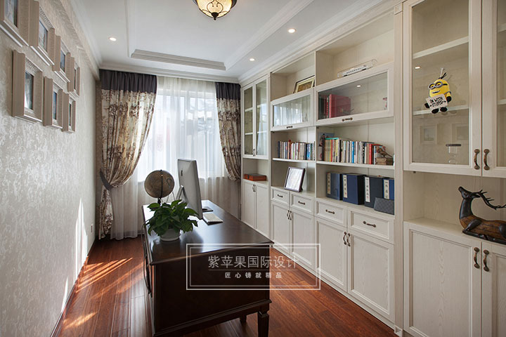 简美书房装修实景